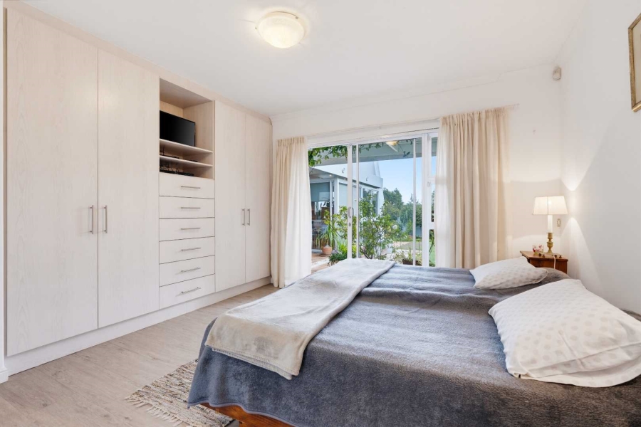 4 Bedroom Property for Sale in Sunningdale Western Cape